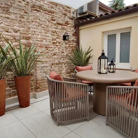 Dimora San Lorenzo Luxury Διαμέρισμα *
